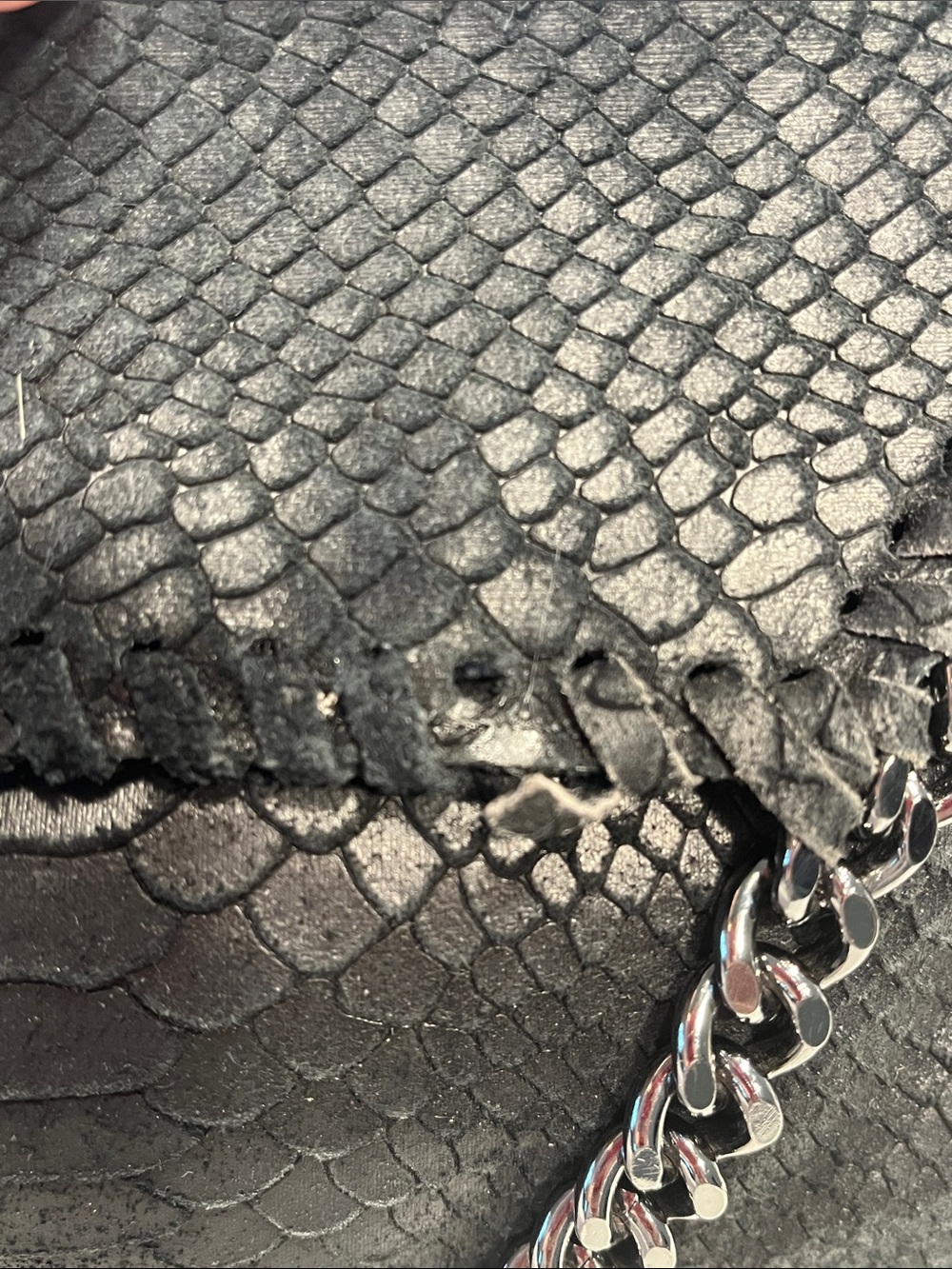 Italian Genuine Leather Snake Embossed Chain Crossbody Shoulder Bag Black - Picture 8 of 11